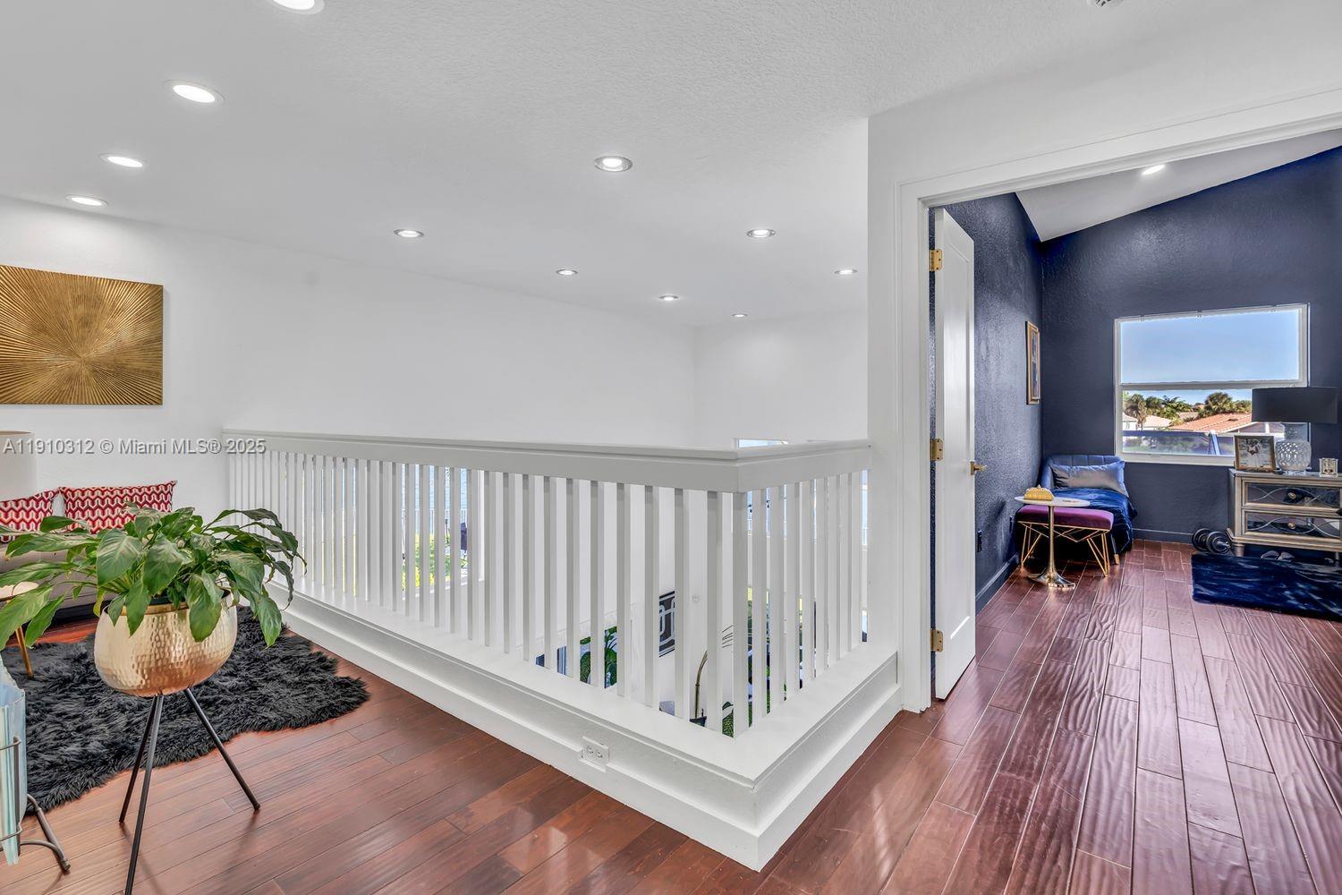 TOWNGATE - Residential