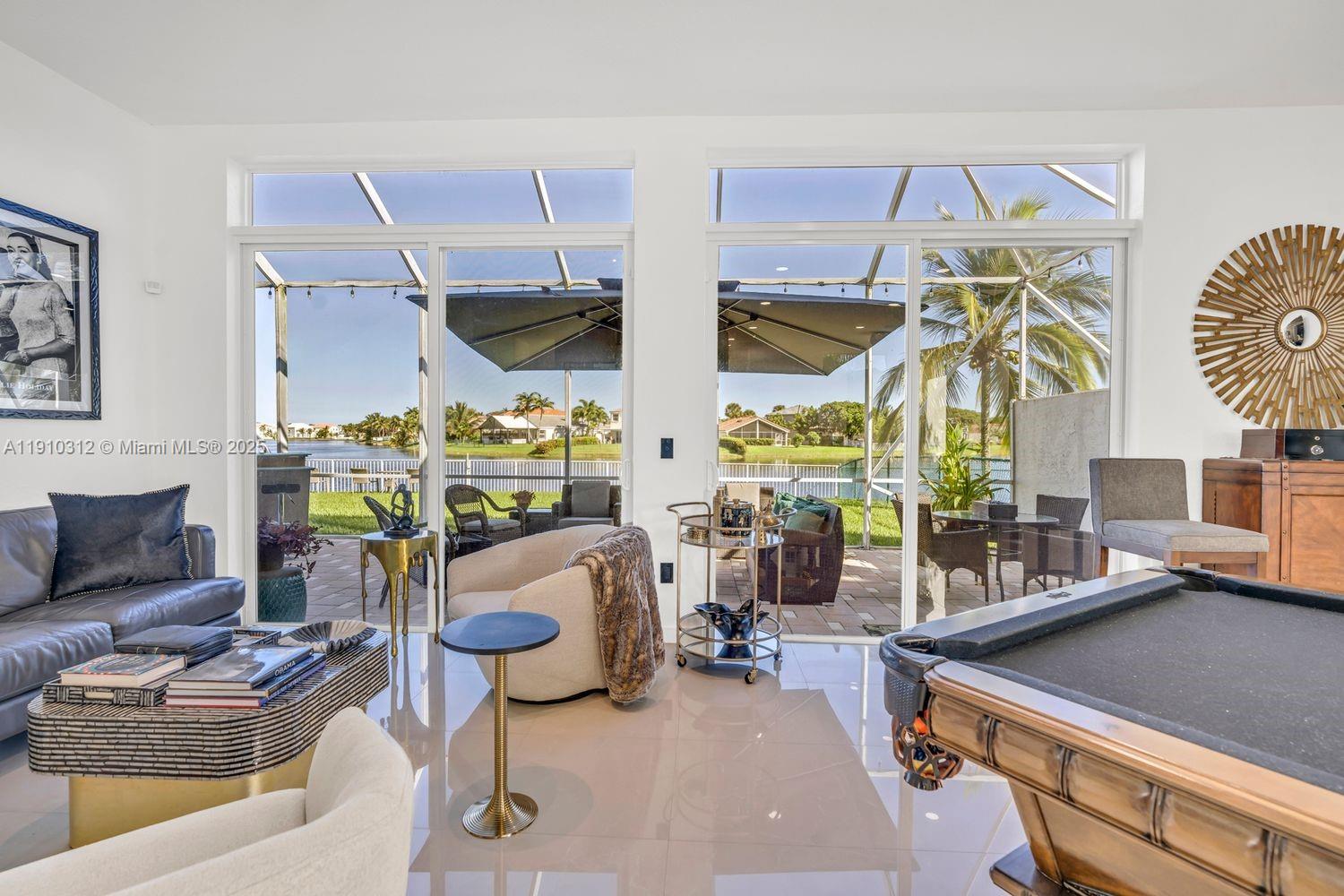 TOWNGATE - Residential