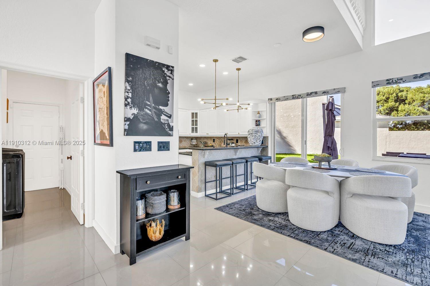 TOWNGATE - Residential