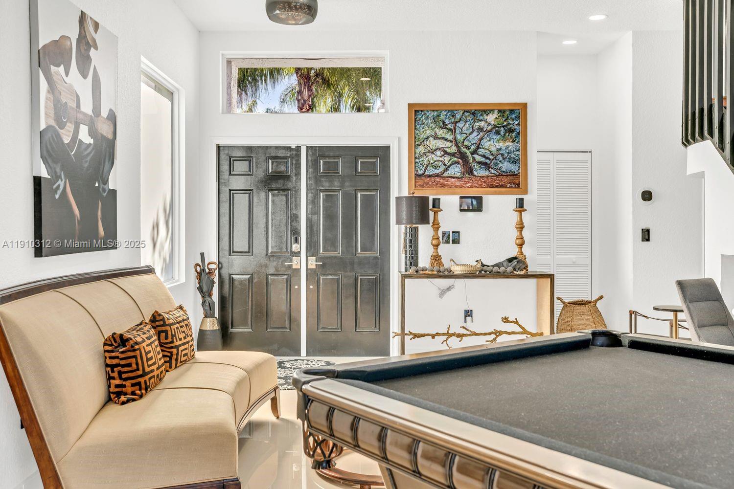 TOWNGATE - Residential