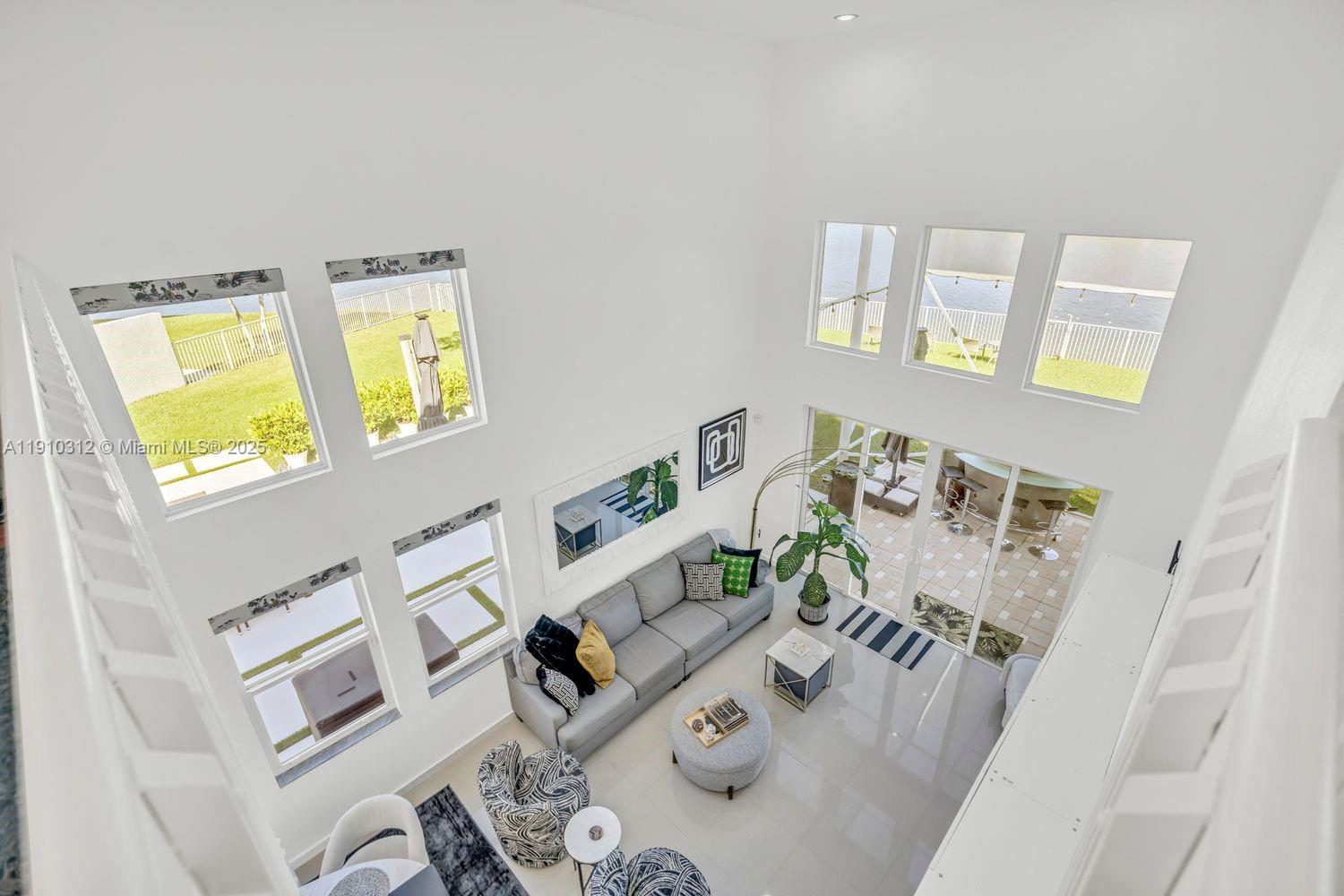 TOWNGATE - Residential