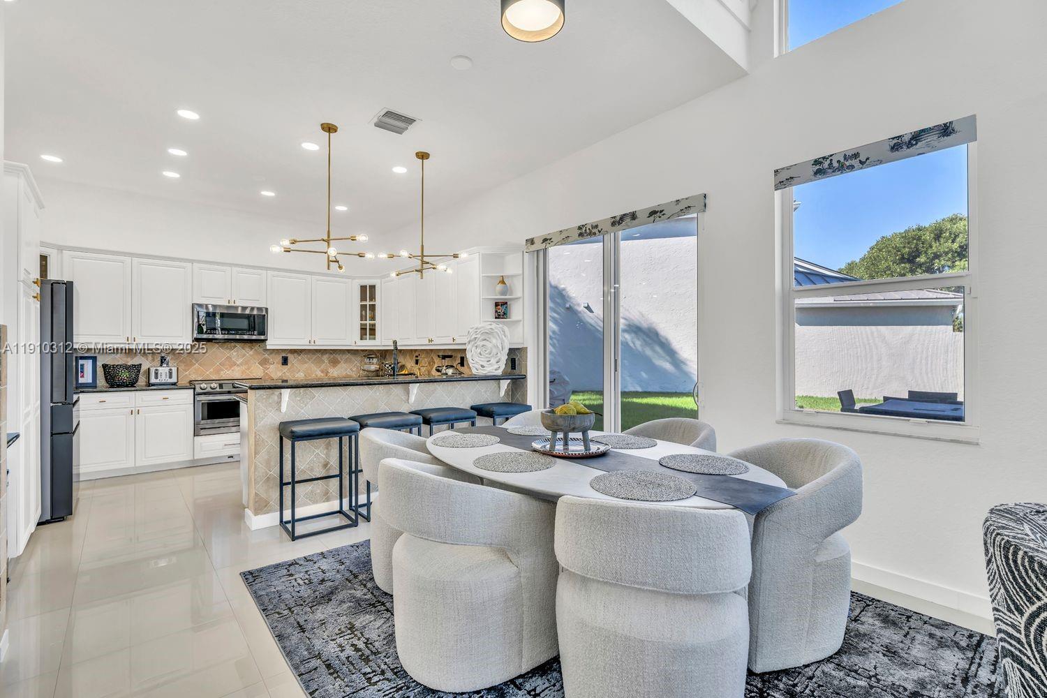 TOWNGATE - Residential