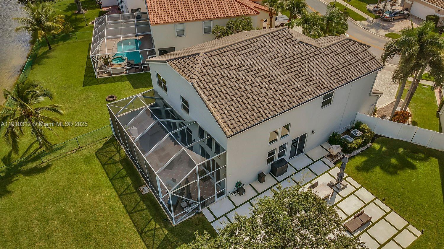 TOWNGATE - Residential