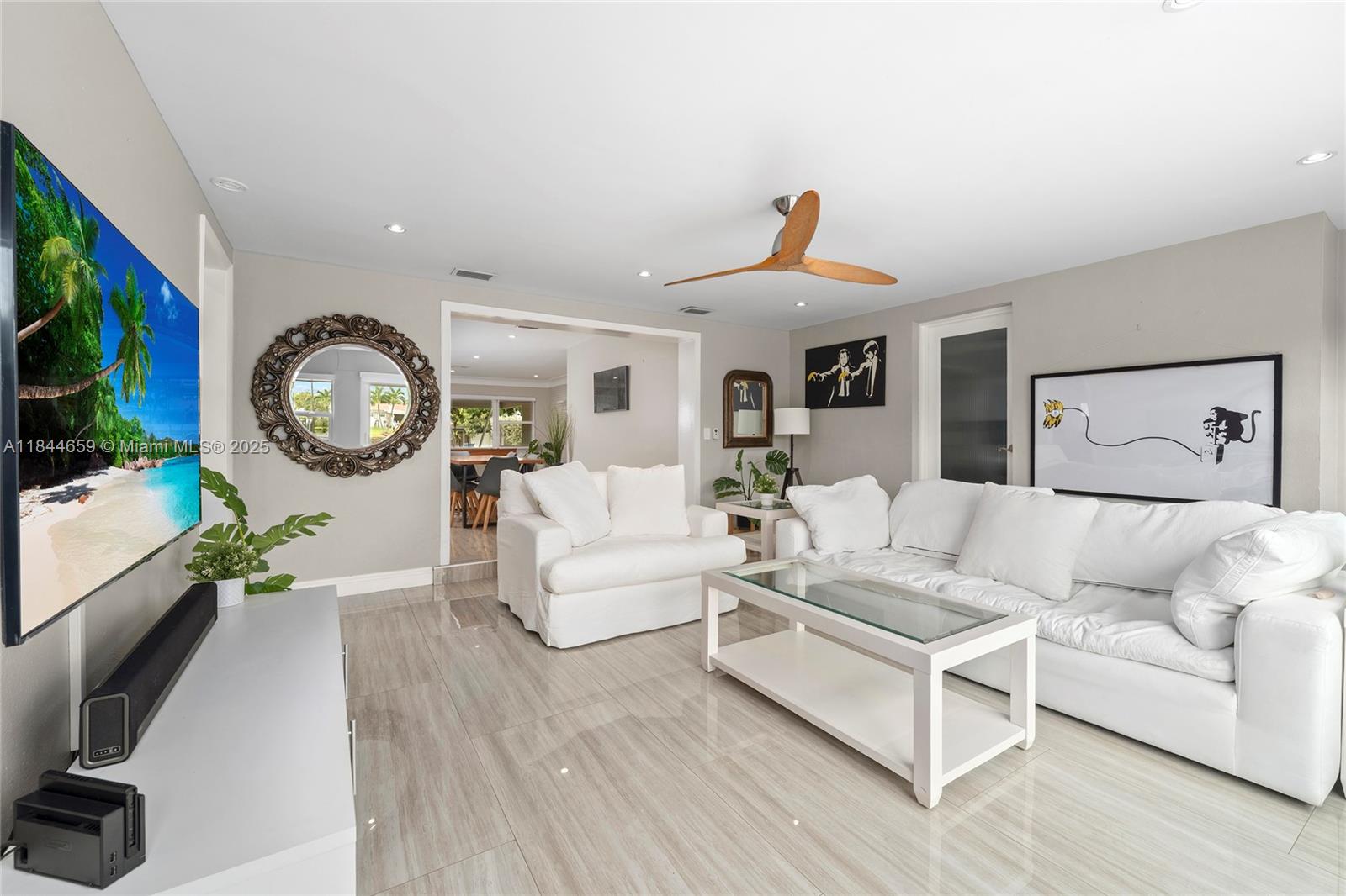 817 NW 30th St