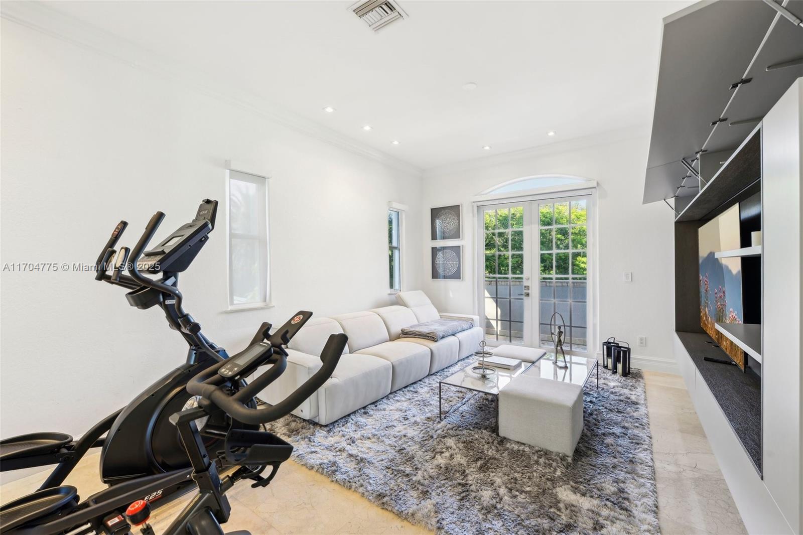 CORAL RIDGE - Residential