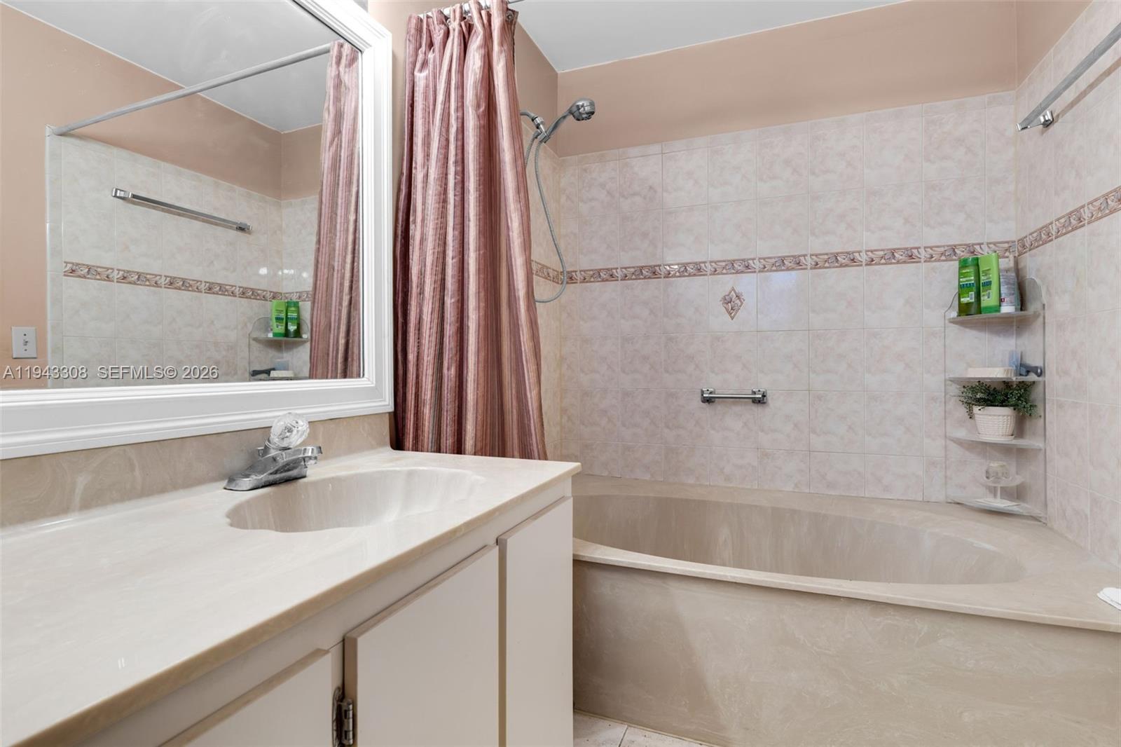 COSTA DEL SOL CONDO F - Residential