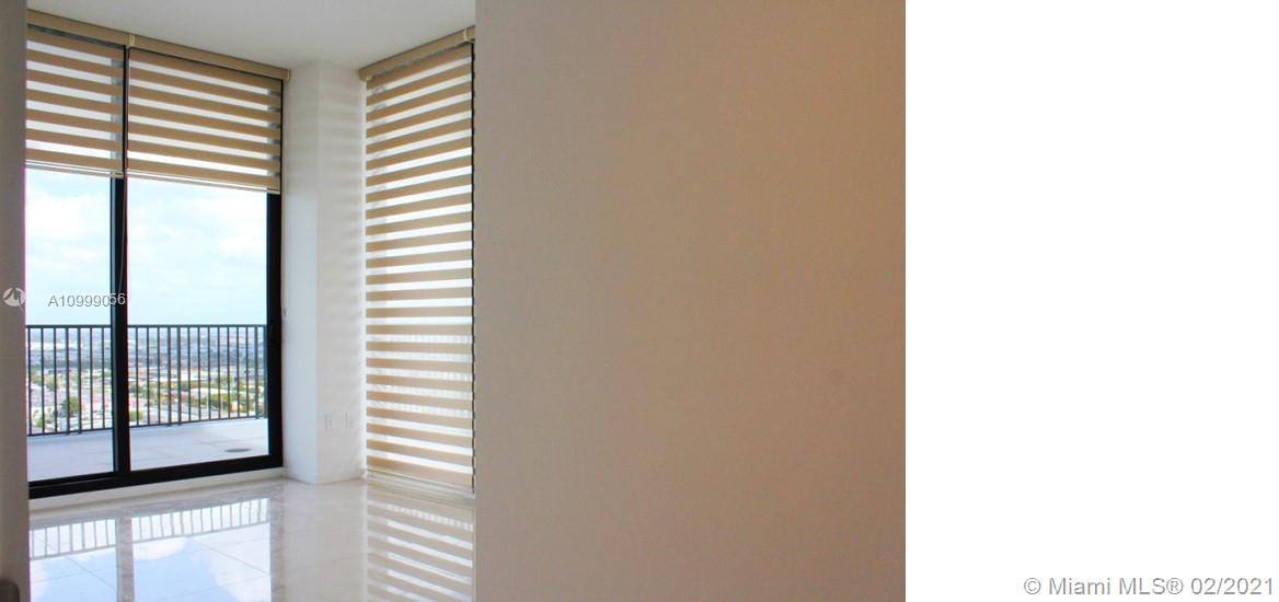 5252 PASEO CONDO - Residential Lease