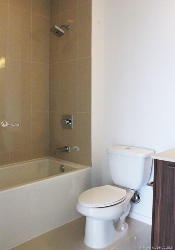 5252 PASEO CONDO - Residential Lease