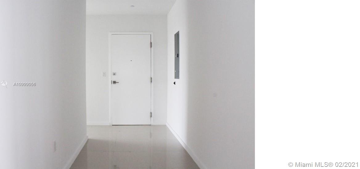 5252 PASEO CONDO - Residential Lease