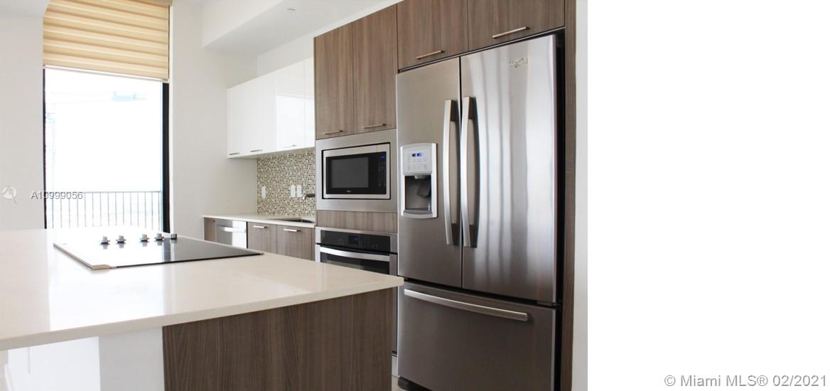 5252 PASEO CONDO - Residential Lease