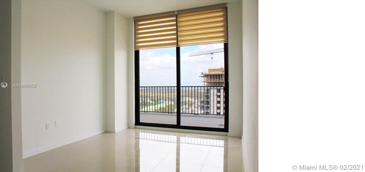 5252 PASEO CONDO - Residential Lease