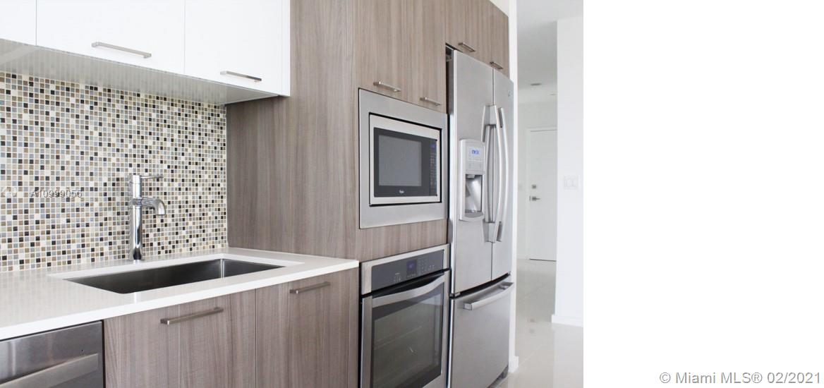 5252 PASEO CONDO - Residential Lease