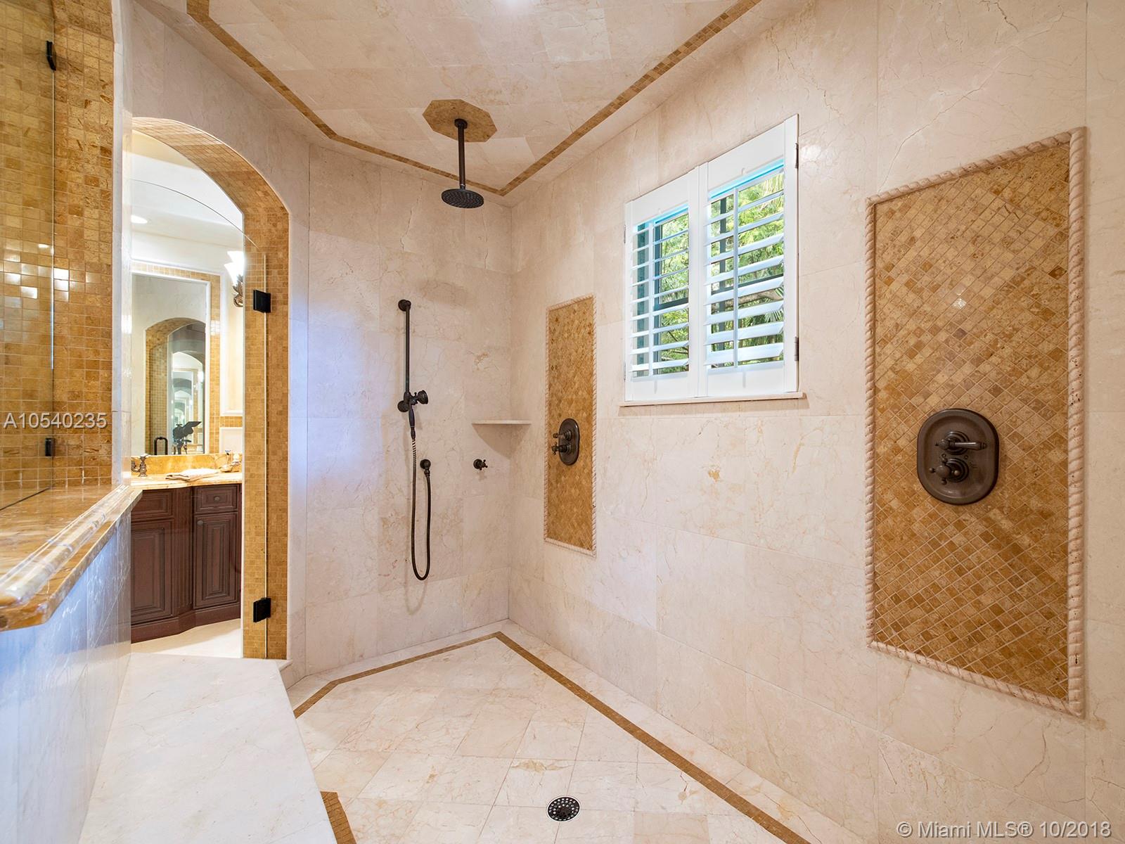 WHEELING ESTATES - Residential