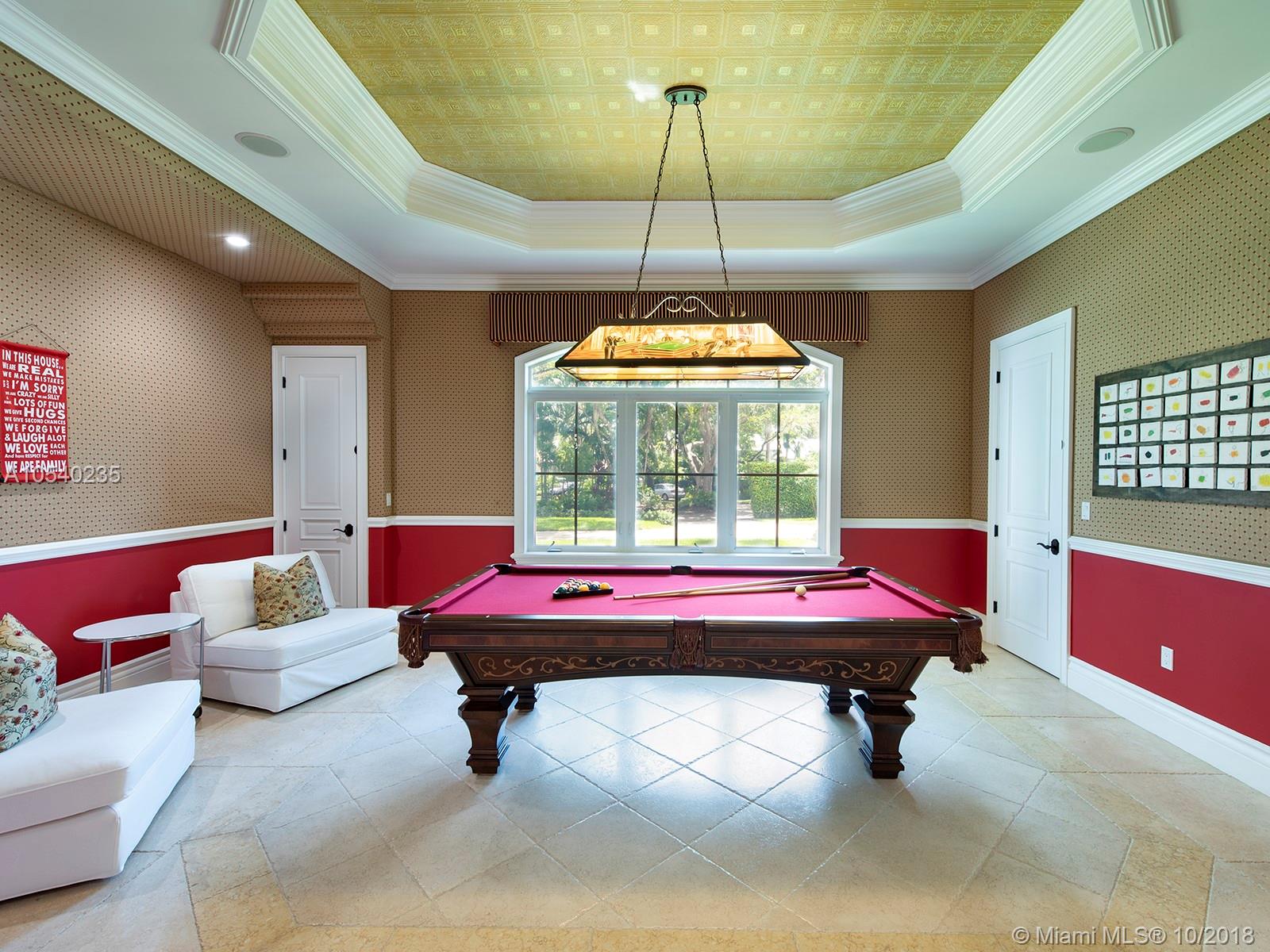 WHEELING ESTATES - Residential