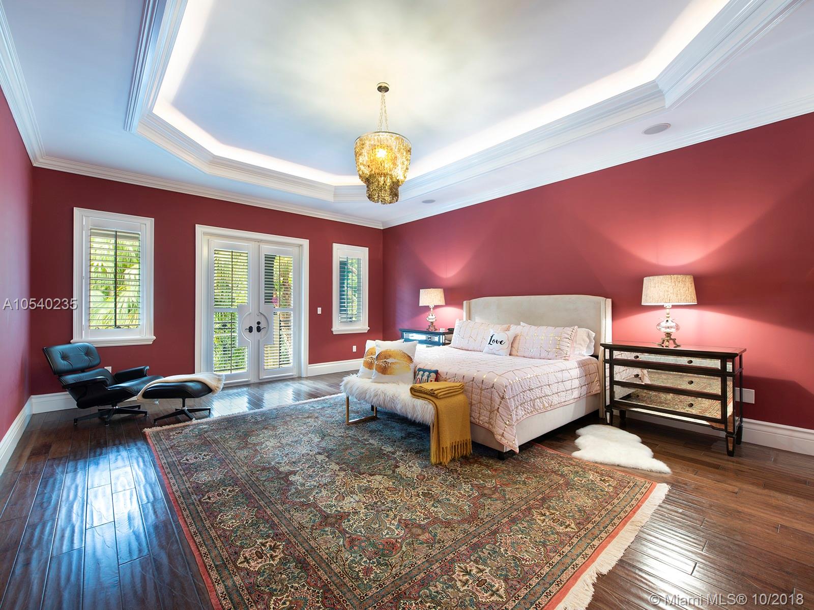 WHEELING ESTATES - Residential