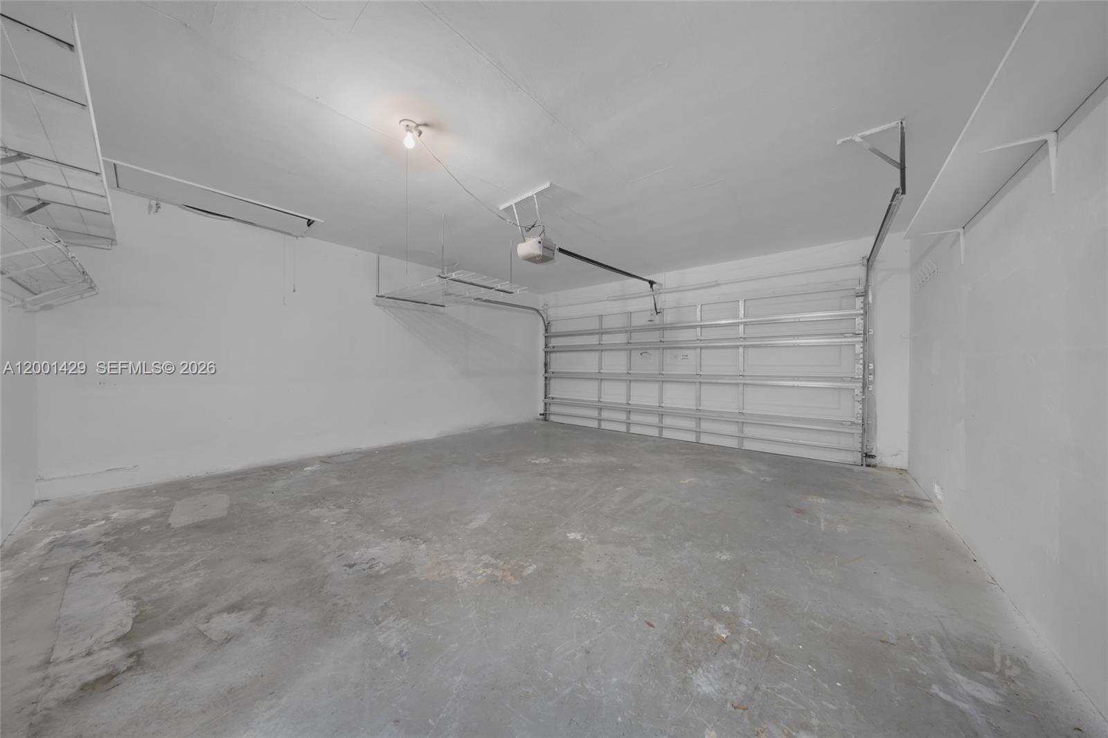 MIRROR LAKE ESTATES SEC S - Residential