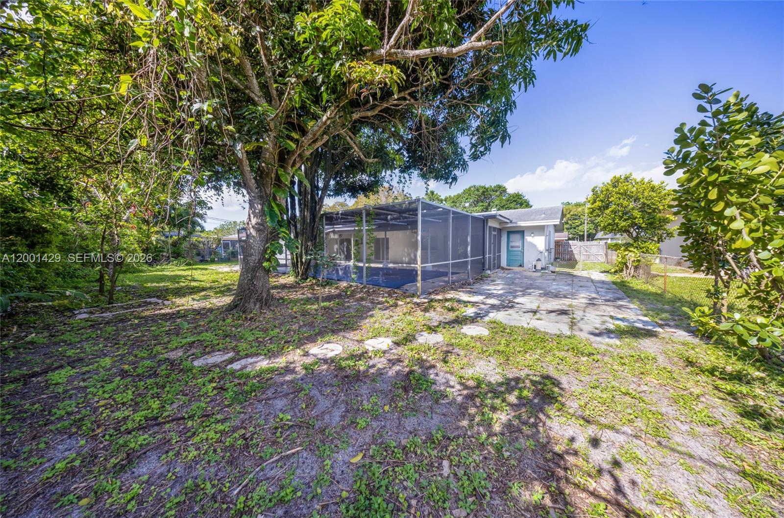 MIRROR LAKE ESTATES SEC S - Residential