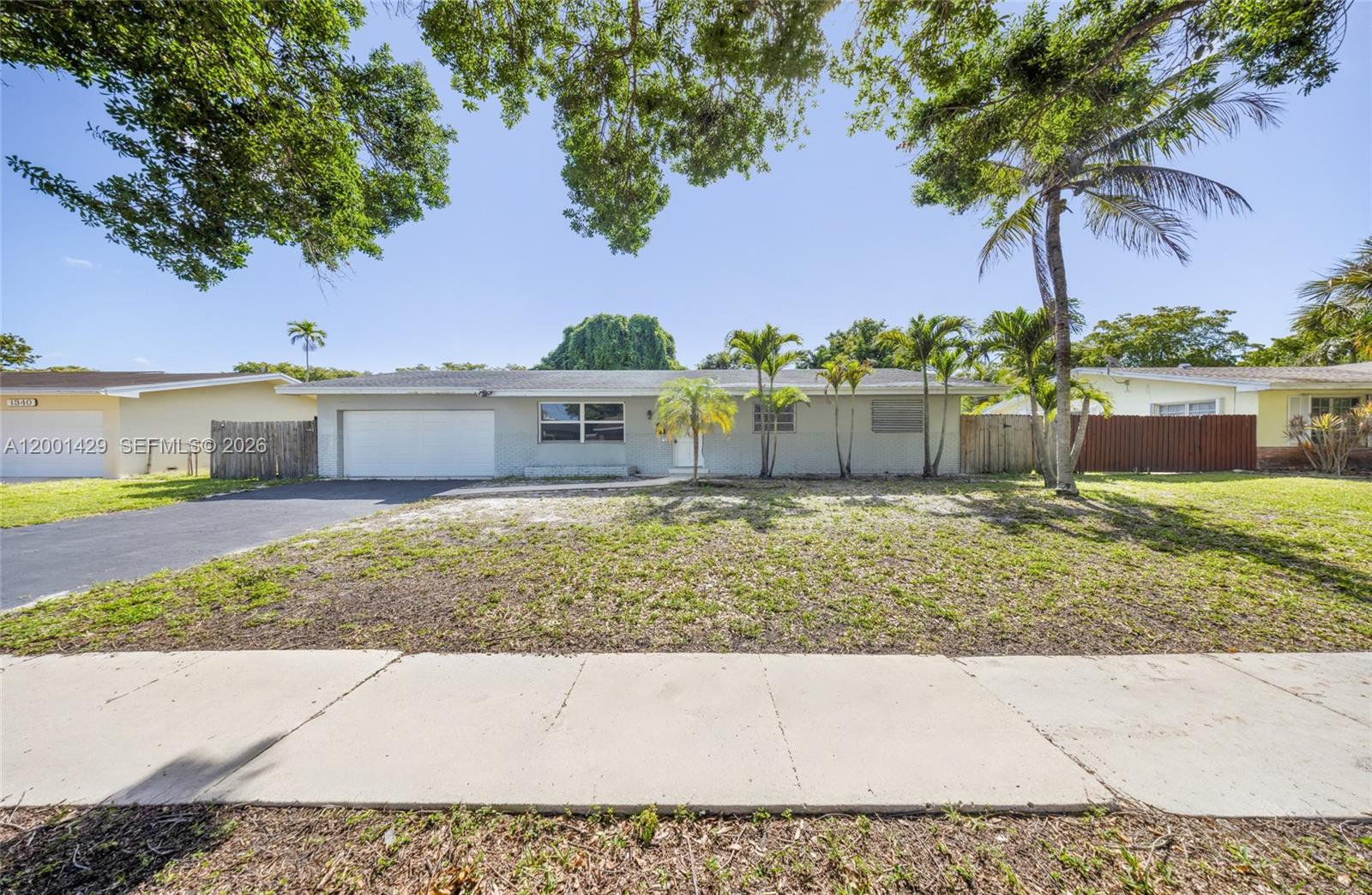 MIRROR LAKE ESTATES SEC S - Residential