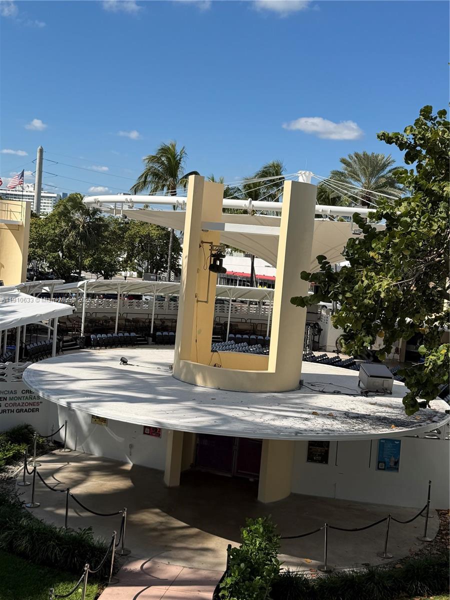 ST TROPEZ OCEAN CONDO - Residential Lease