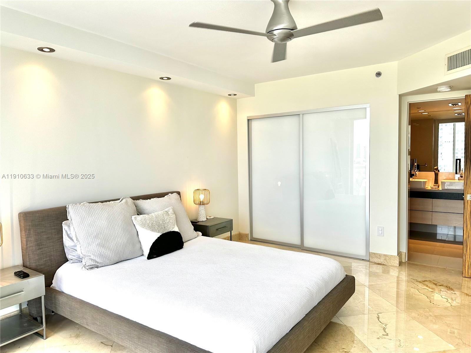 ST TROPEZ OCEAN CONDO - Residential Lease