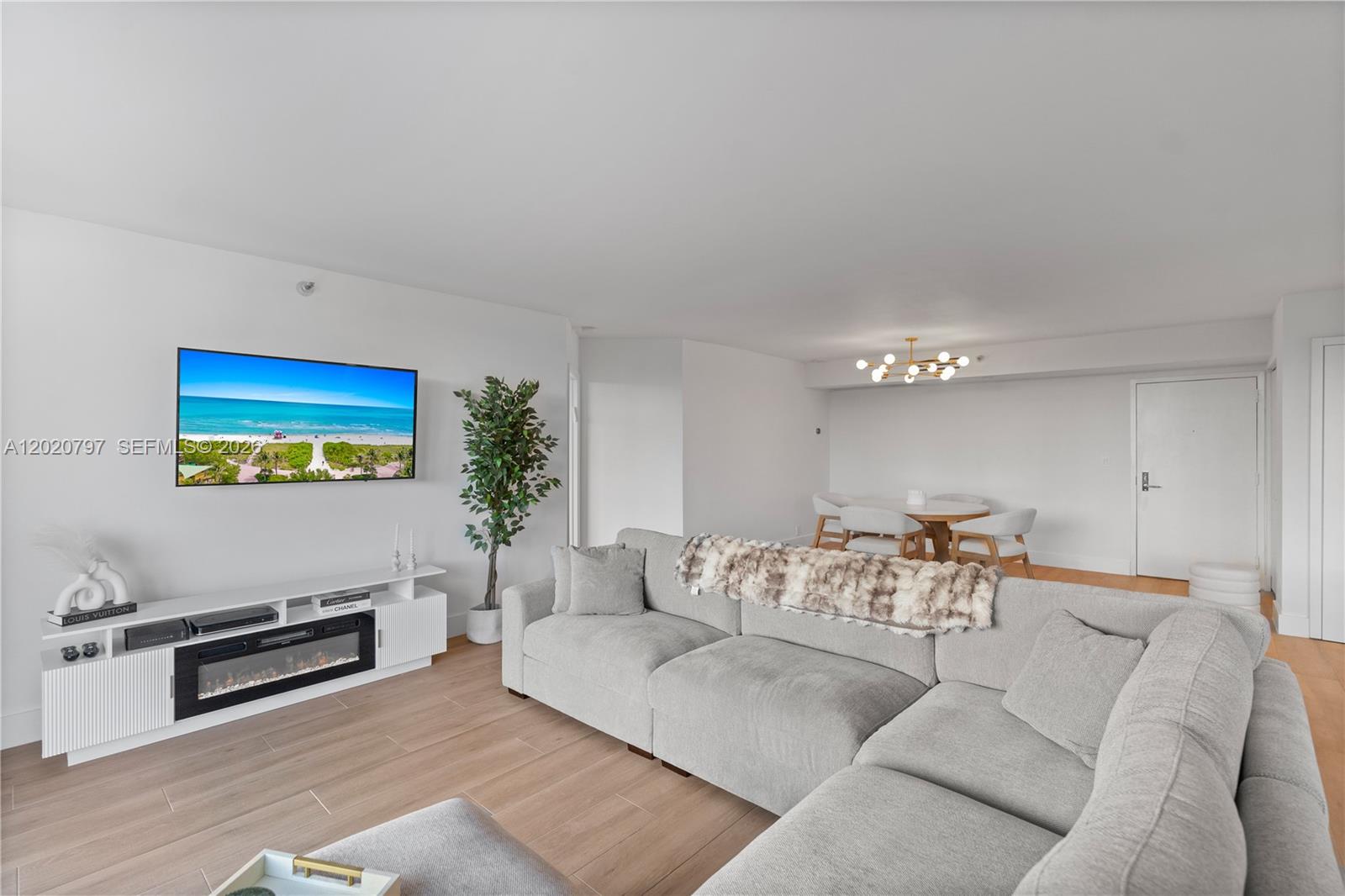 MYSTIC POINTE CONDO NO TH - Residential