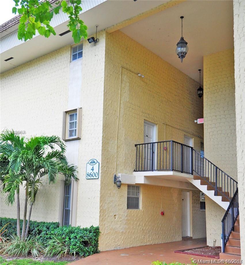 Well Maintained 2 bedroom 2.5 bath condo/townhouse in the heart of Kendall. Spacious unit on second floor with tons of natural light, balcony facing garden area. Large kitchen with plenty of cabinet space. Good opportunity to live in a 2 story condo, bedrooms are on the second floor and has no neighbors upstairs. Laundry is on the same floor steps away. Amenities include community pool, playground area. Family oriented neighborhood. Close to MD College, FIU & Baptist Hospital. No pets allowed per condo Association.