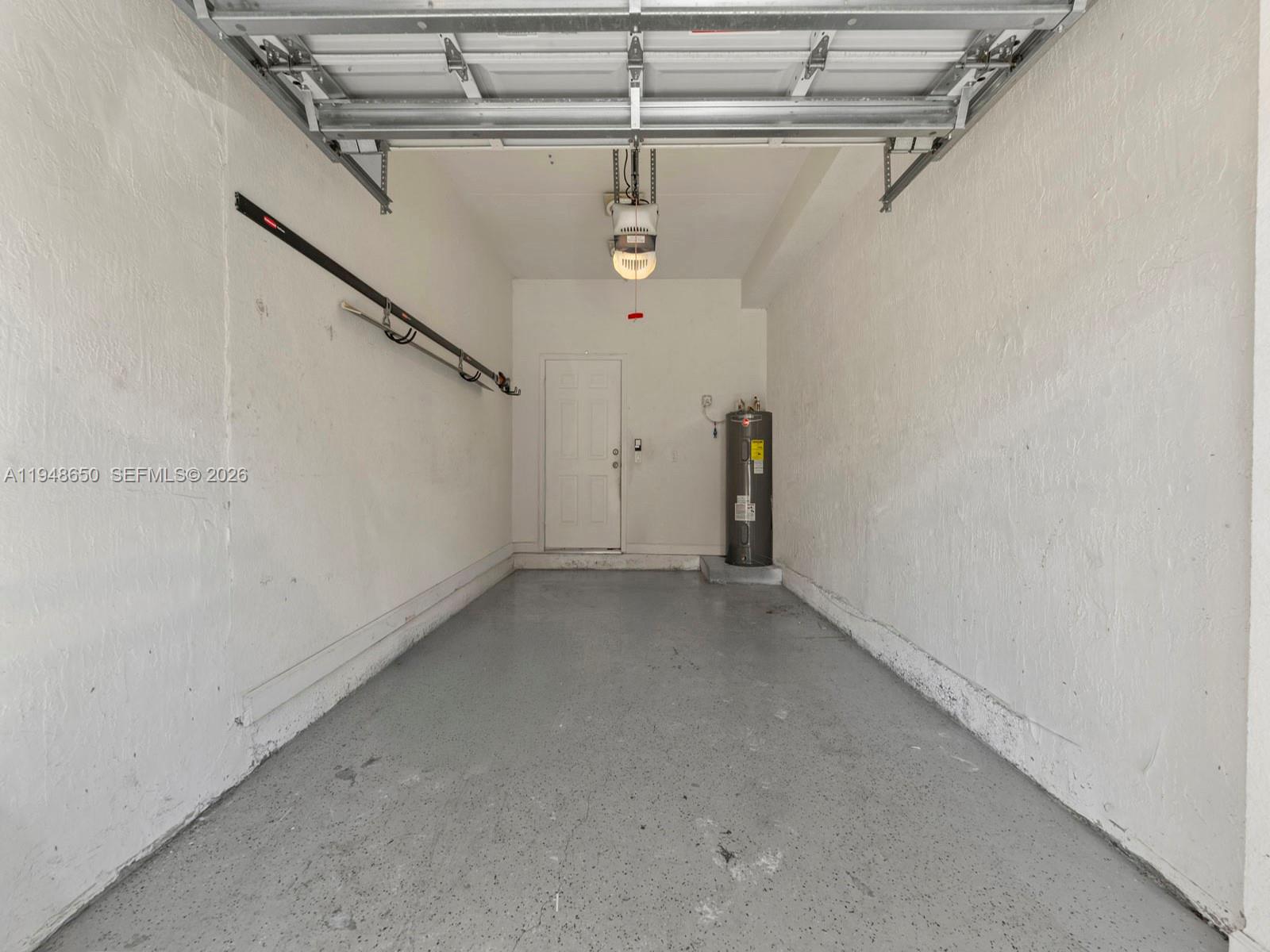 SEASTONE TOWNHOMES - Residential