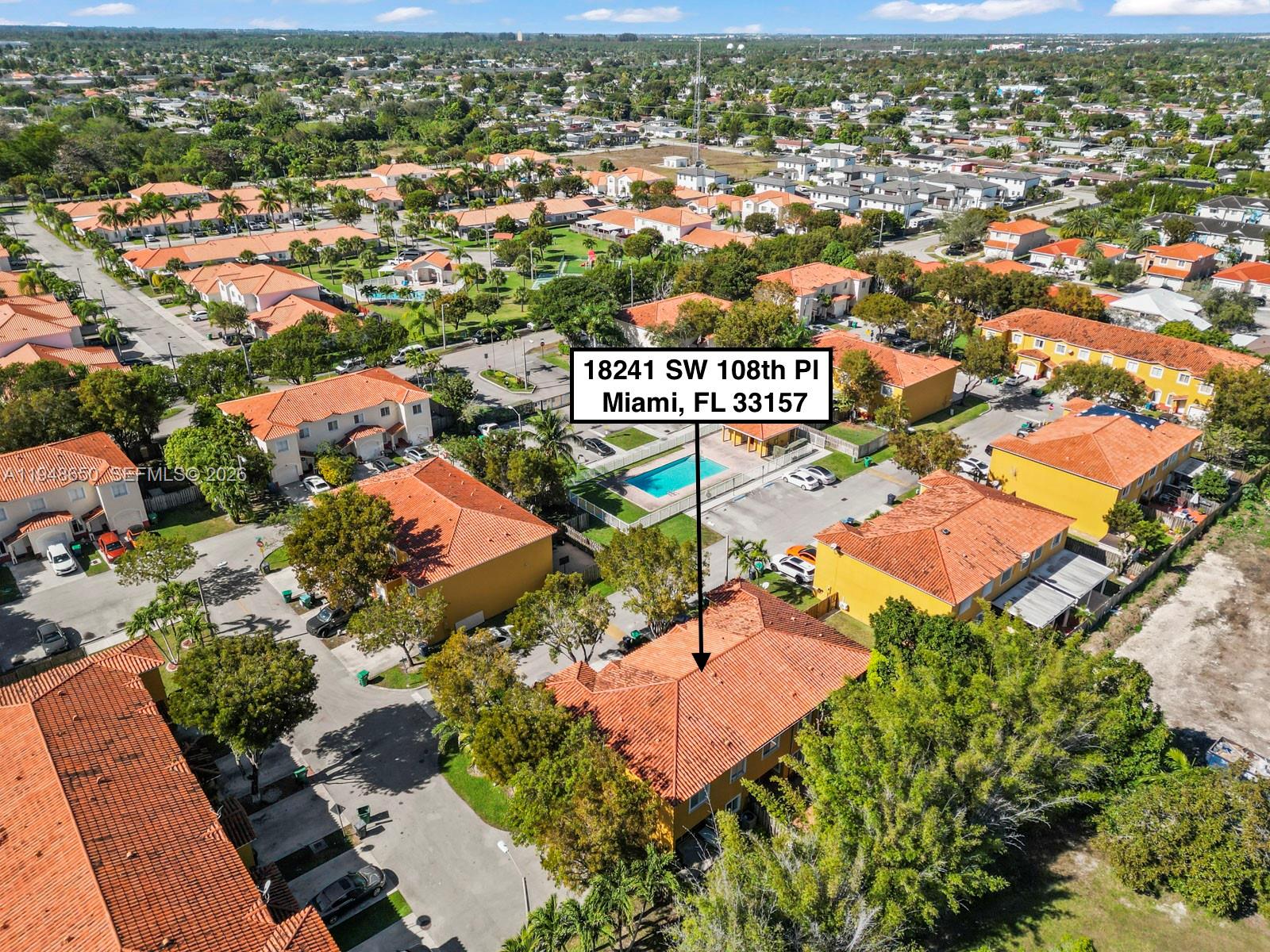 SEASTONE TOWNHOMES - Residential