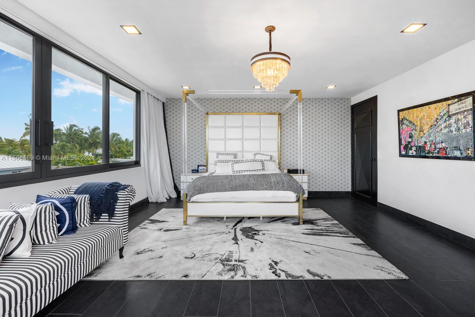 BISCAYNE POINT - Residential