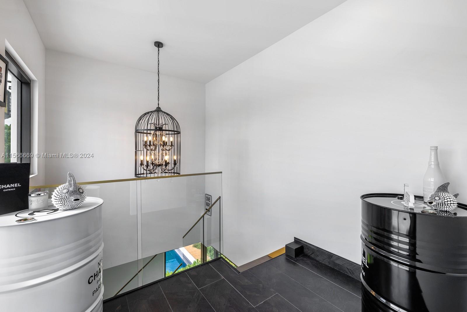BISCAYNE POINT - Residential