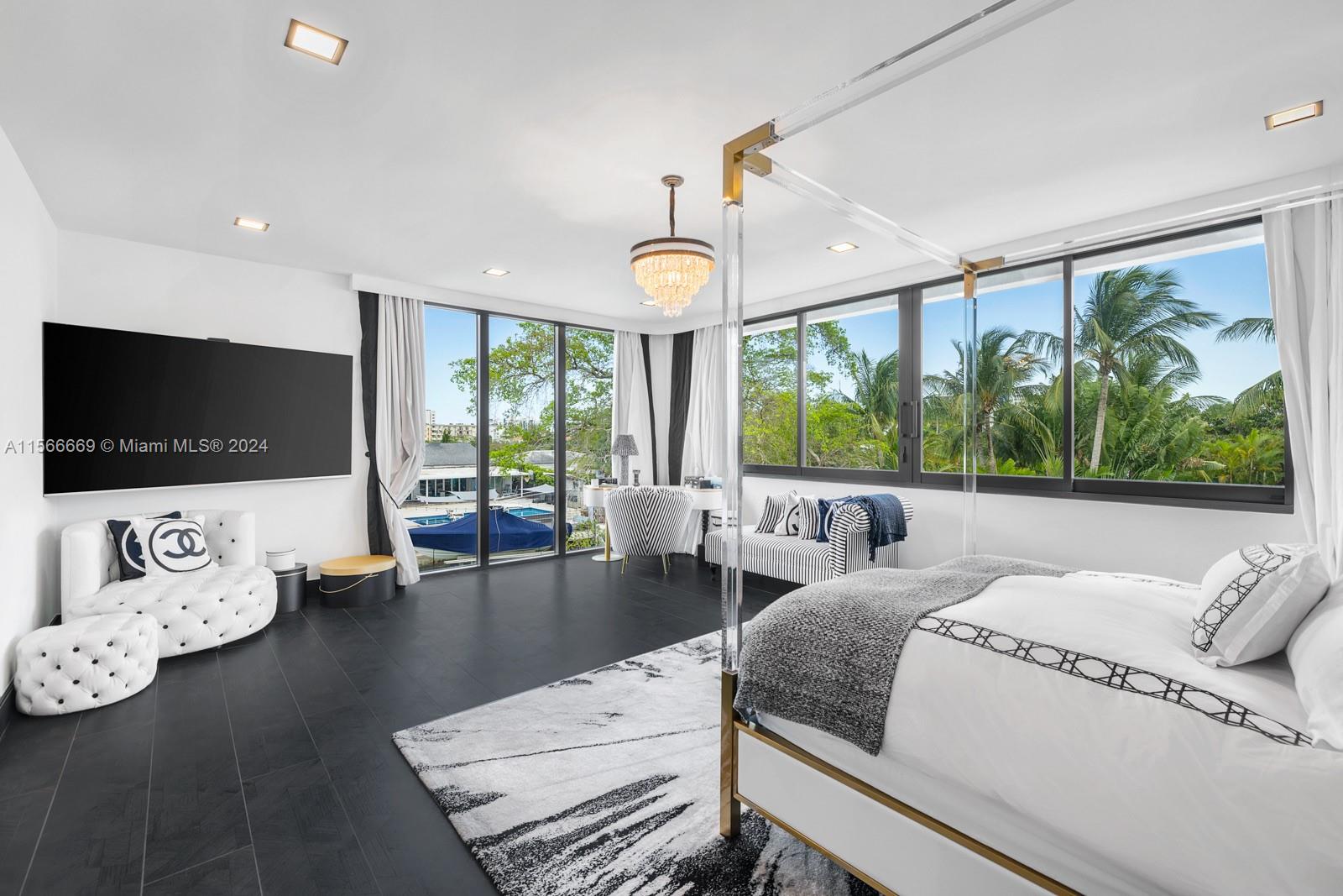 BISCAYNE POINT - Residential