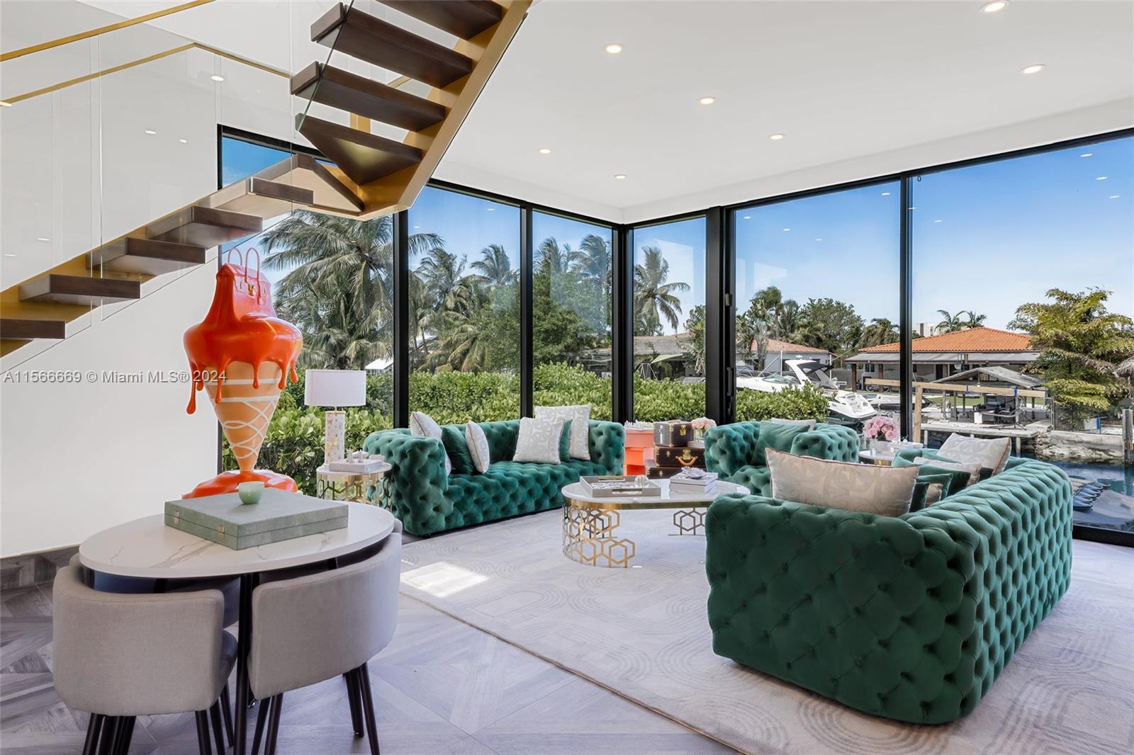 BISCAYNE POINT - Residential
