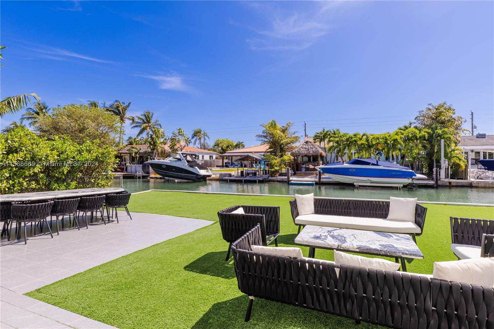 BISCAYNE POINT - Residential
