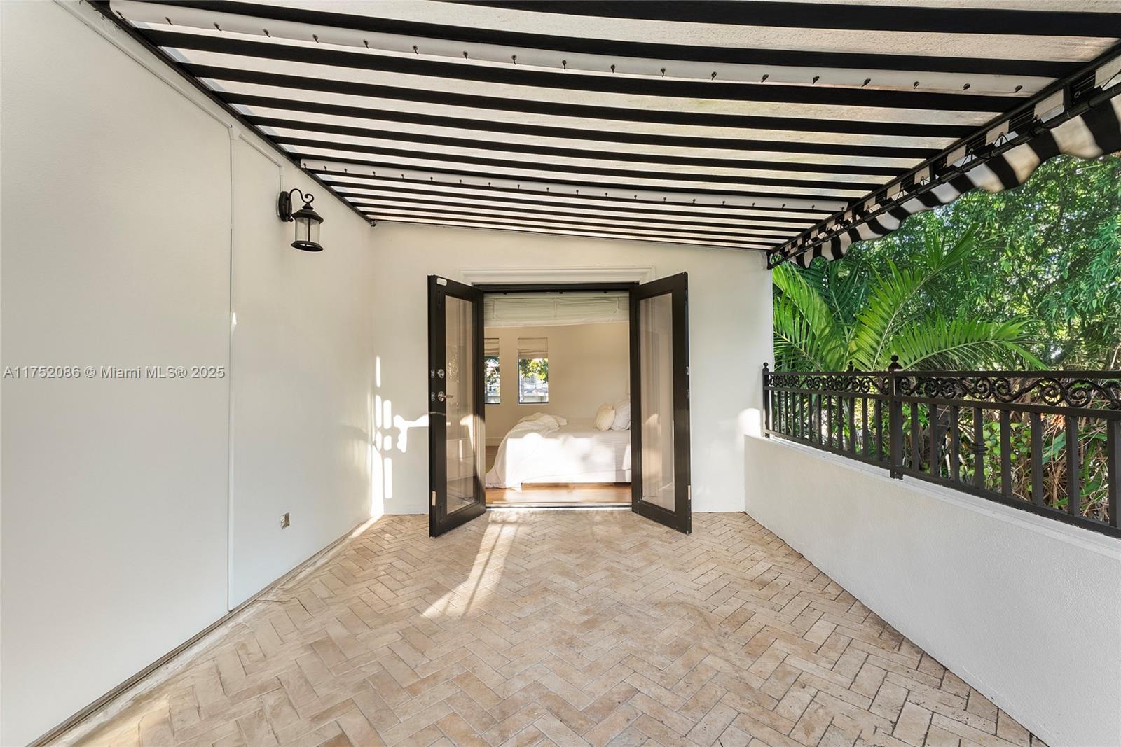 BEACH VIEW ADDN - Residential