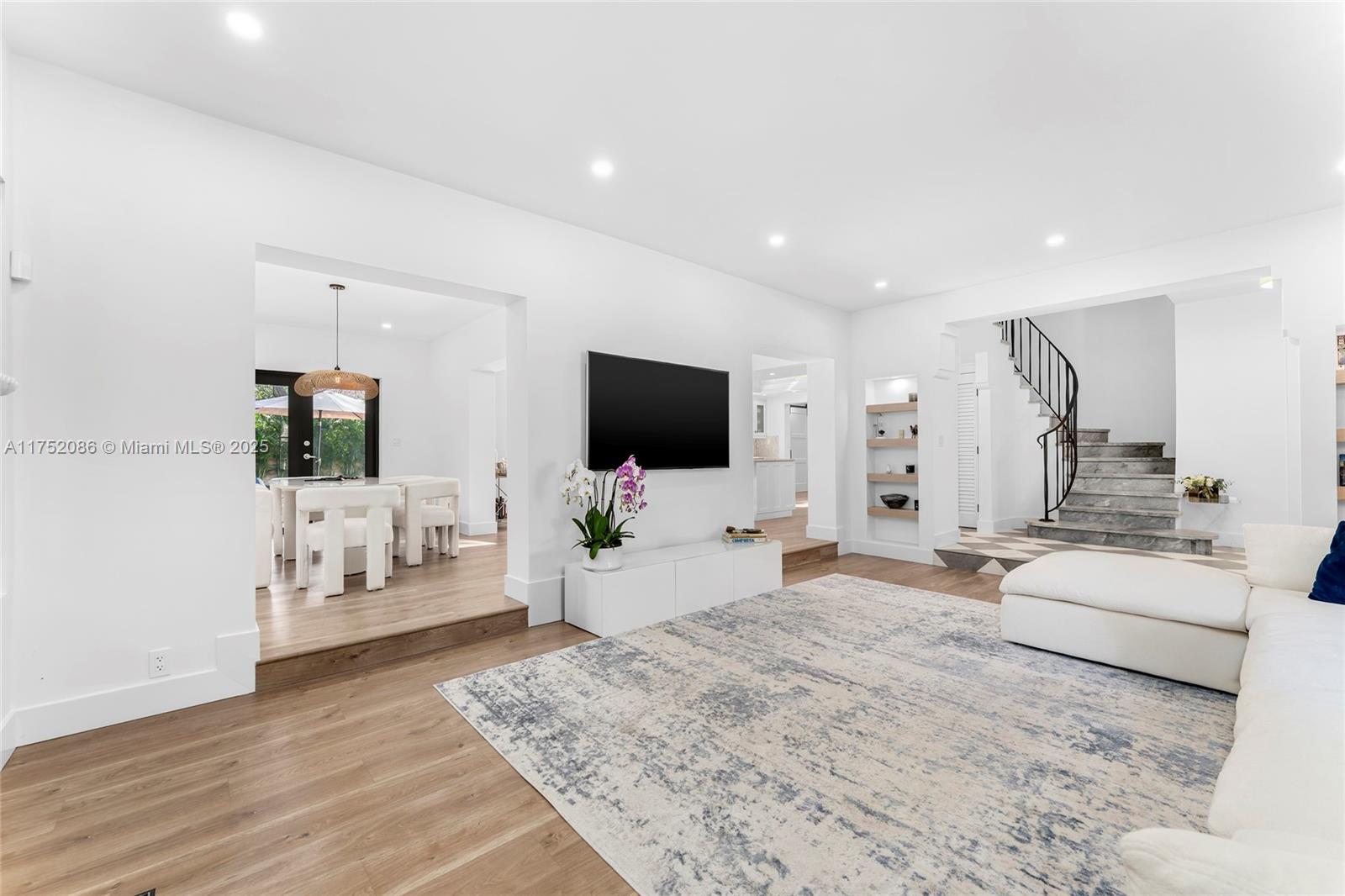 BEACH VIEW ADDN - Residential