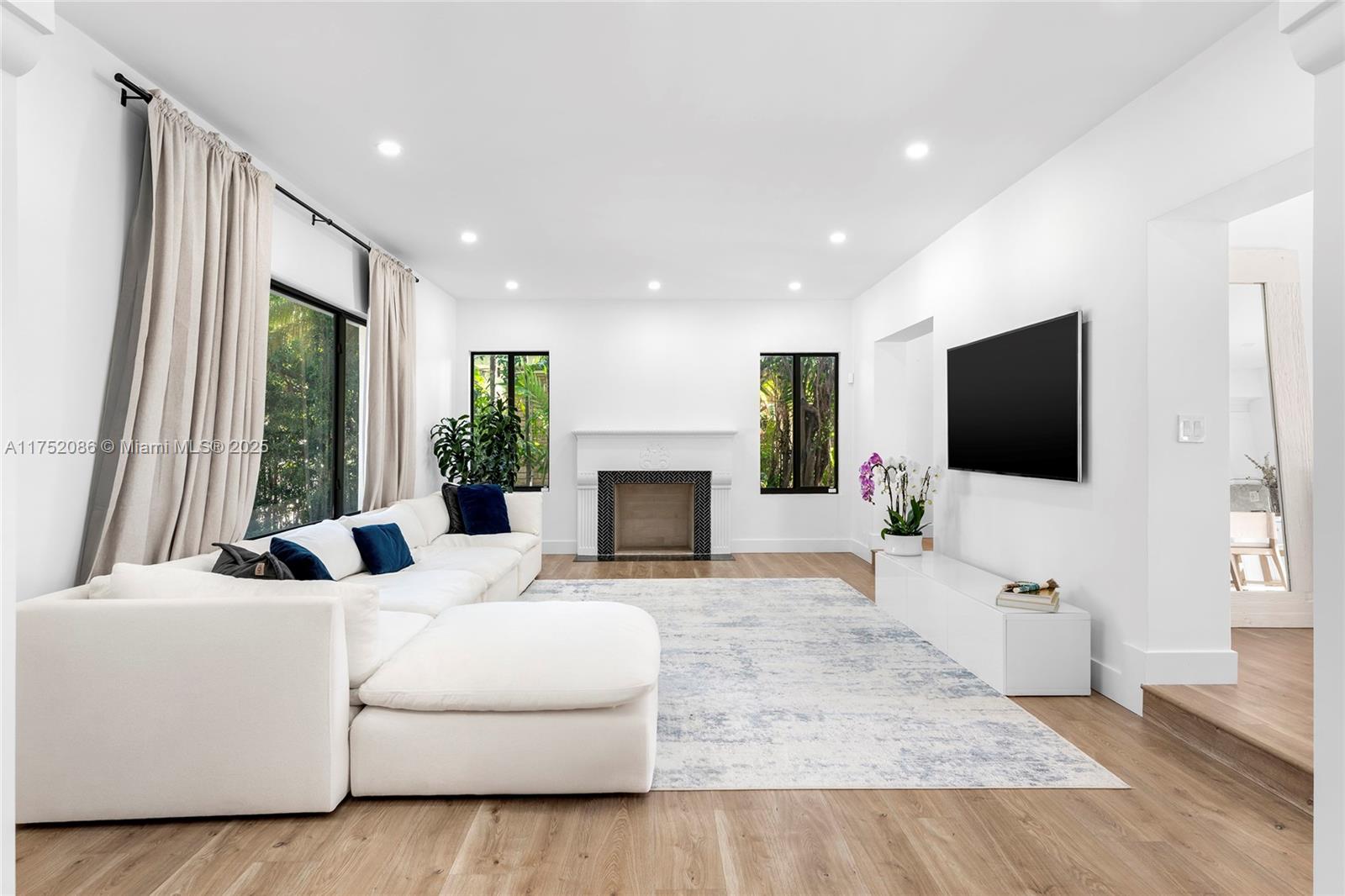 BEACH VIEW ADDN - Residential