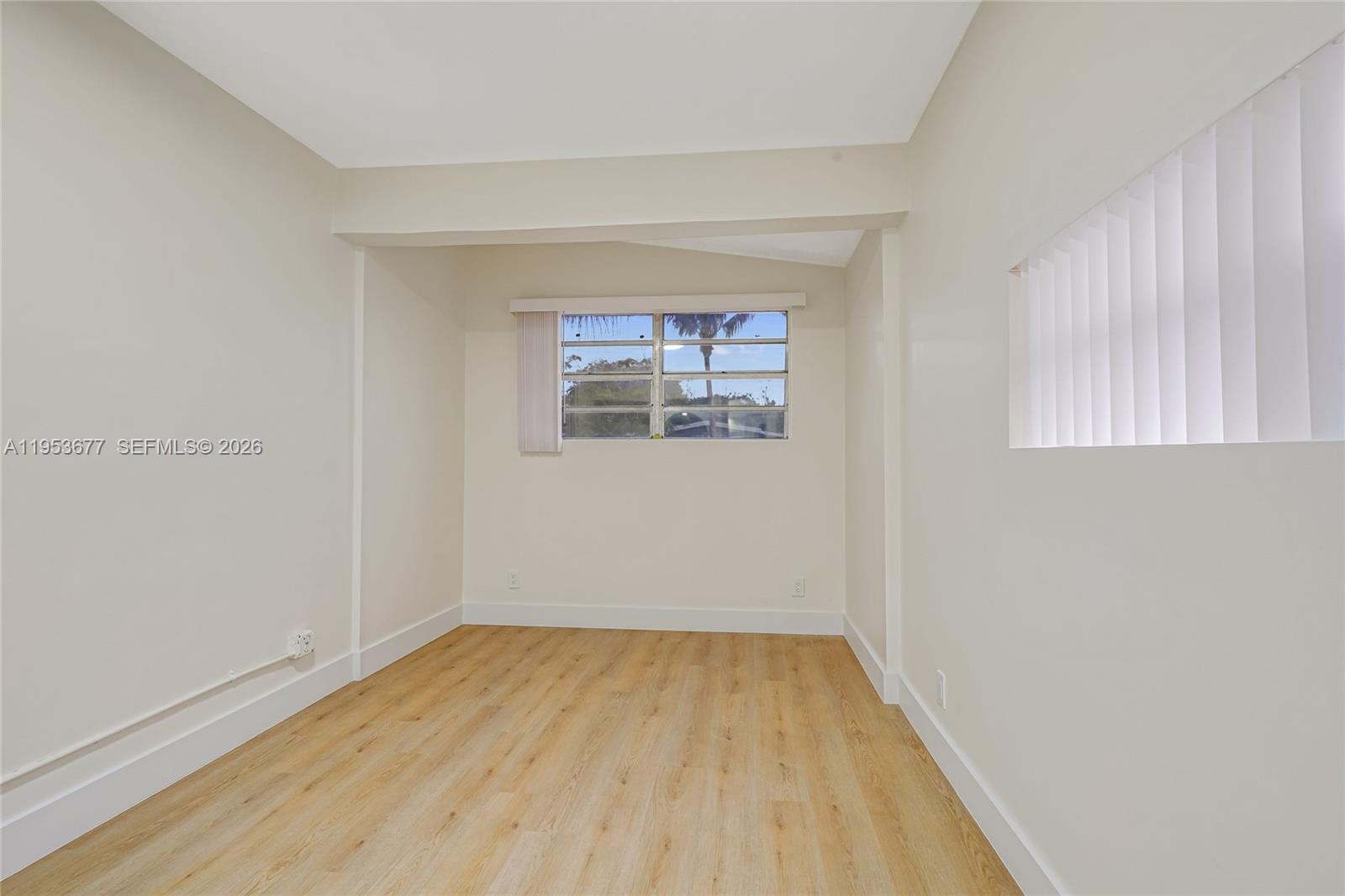 HERITAGE HOMES - Residential