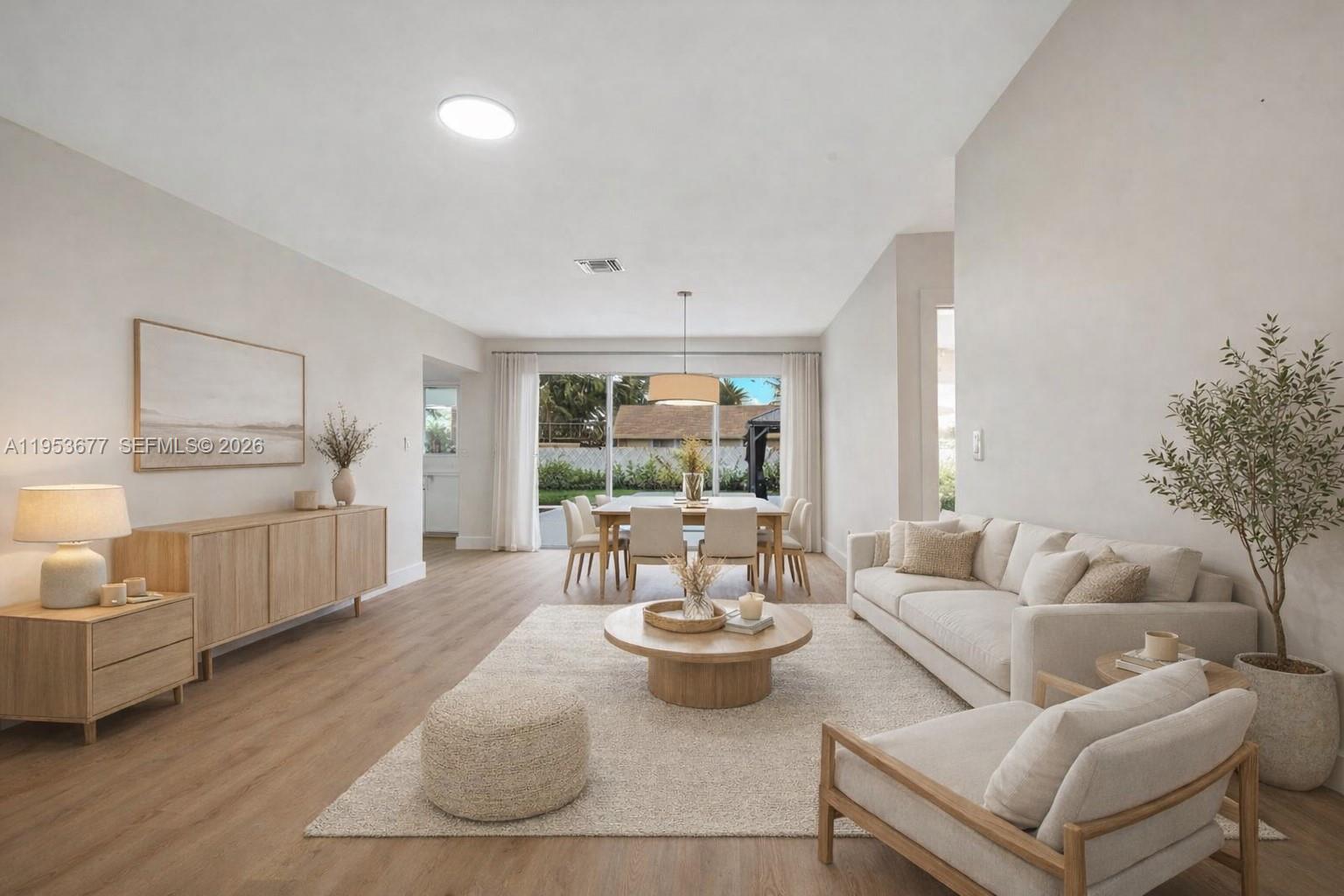 HERITAGE HOMES - Residential