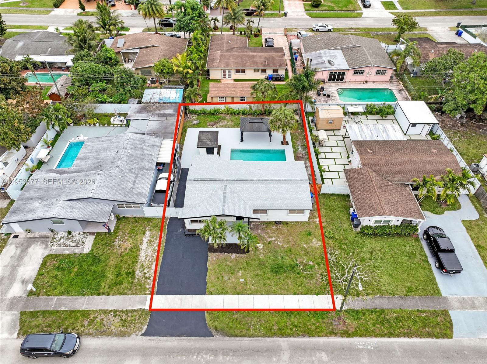 HERITAGE HOMES - Residential