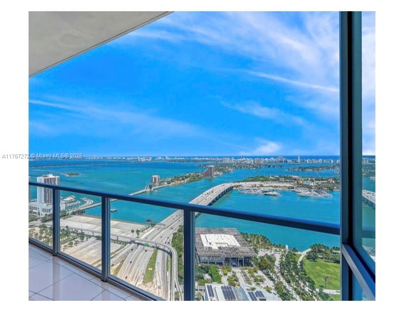 1100 Biscayne Blvd 4803, Miami, Broward County, Florida - 2 Bedrooms  
3 Bathrooms - 