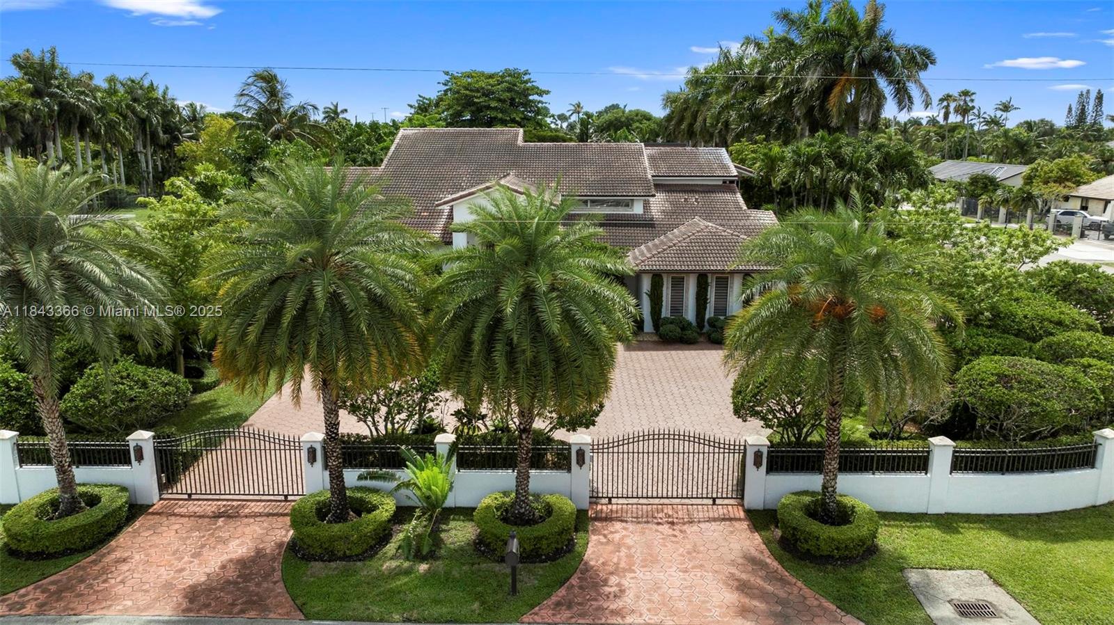 SWEETWATER ESTS SUB - Residential