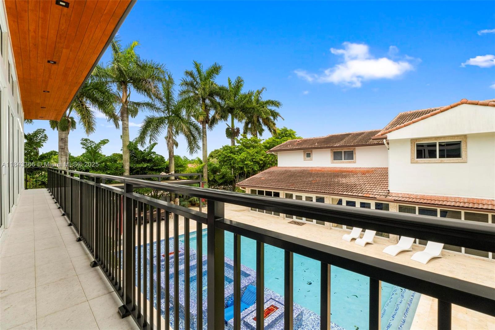 SWEETWATER ESTS SUB - Residential