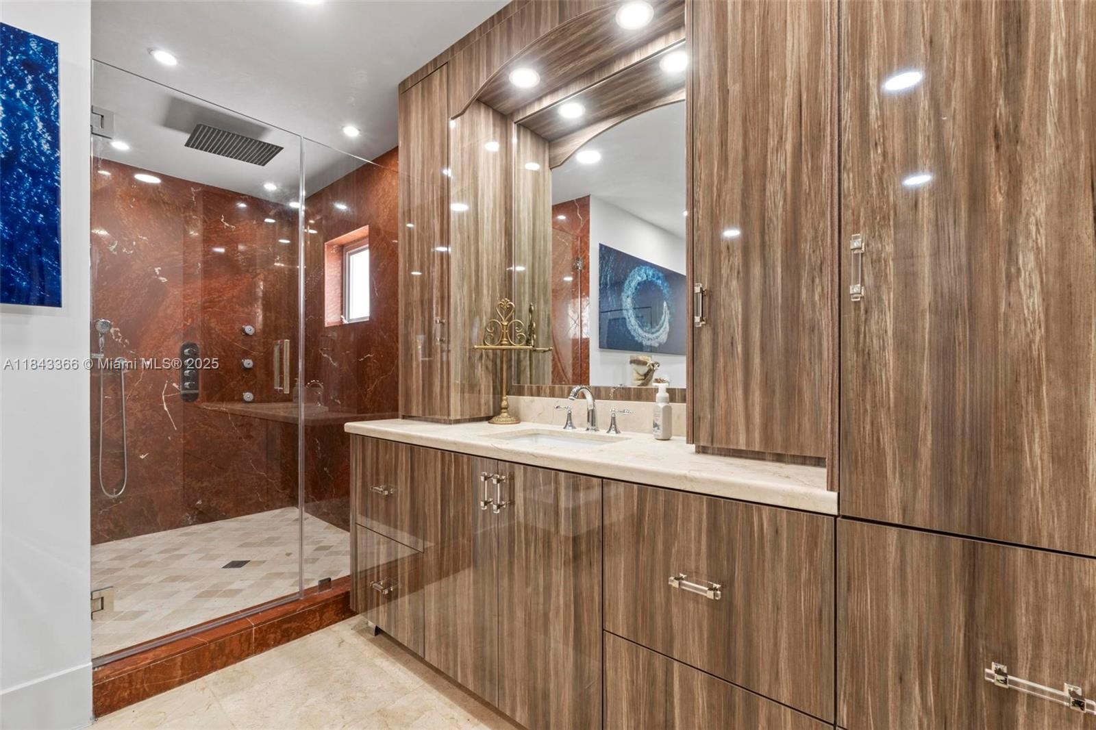 SWEETWATER ESTS SUB - Residential