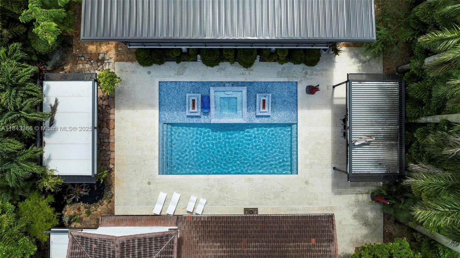 SWEETWATER ESTS SUB - Residential