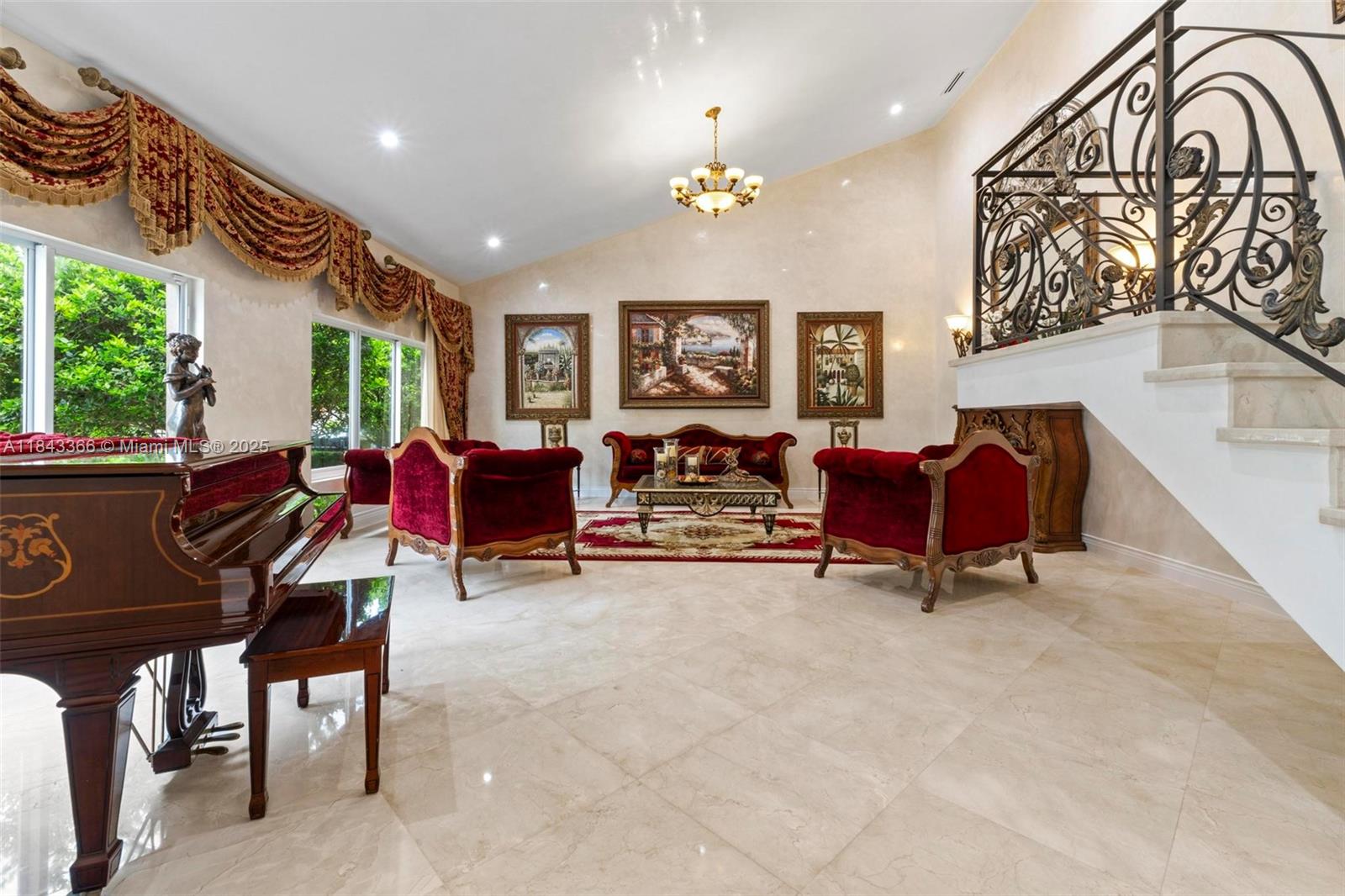 SWEETWATER ESTS SUB - Residential