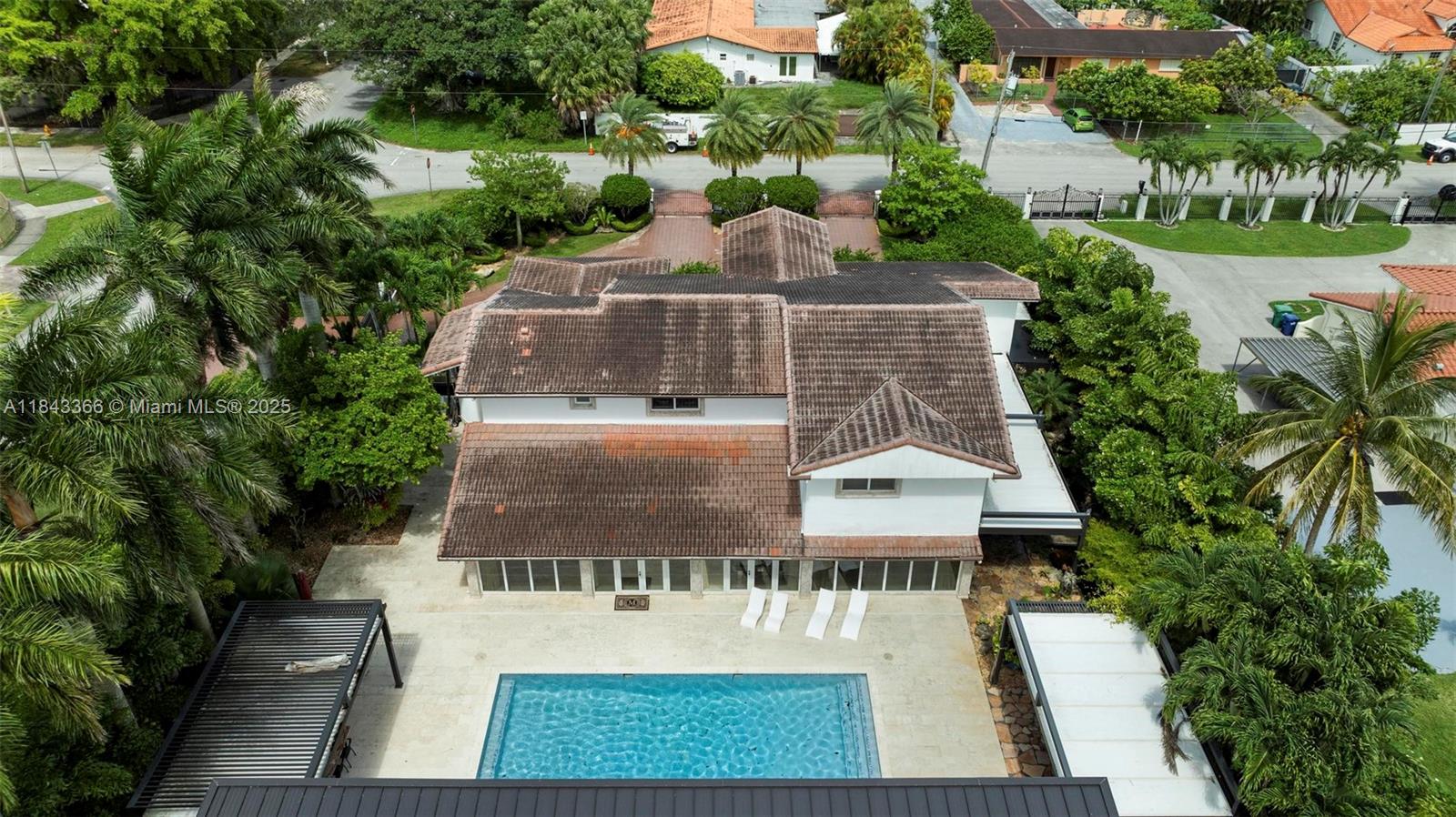 SWEETWATER ESTS SUB - Residential