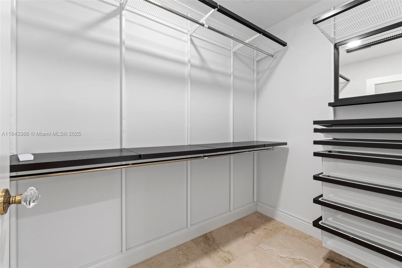 SWEETWATER ESTS SUB - Residential