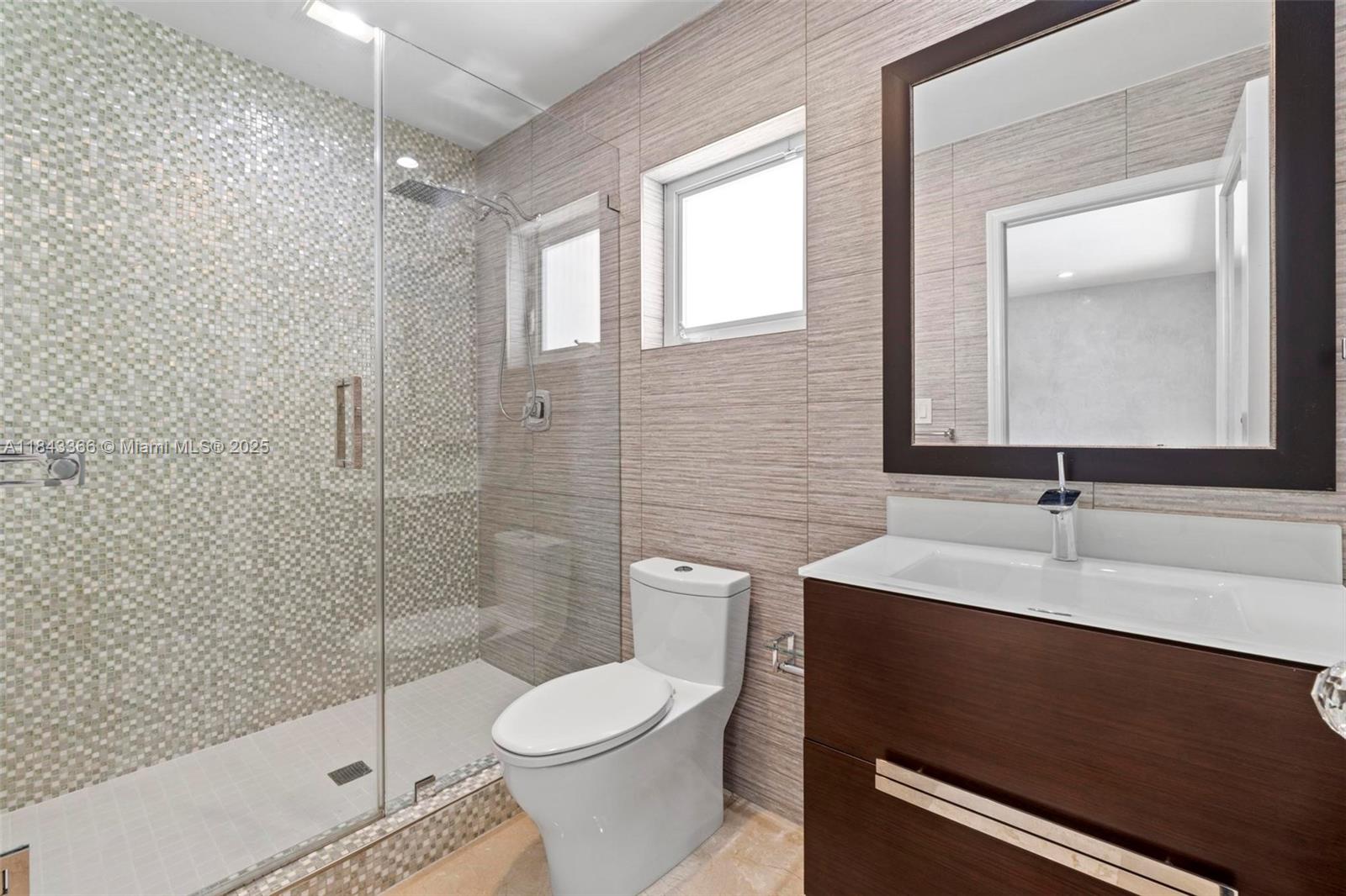 SWEETWATER ESTS SUB - Residential