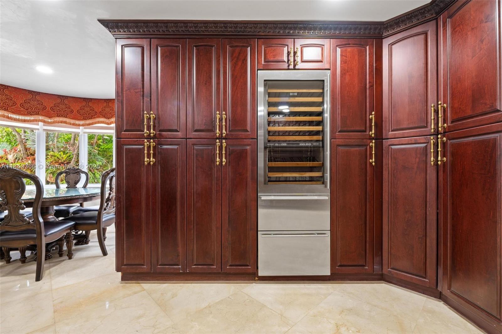 SWEETWATER ESTS SUB - Residential