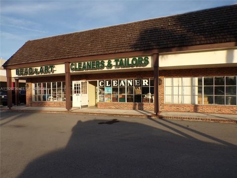 5030 N Federal Hwy Lighthouse Point FL 33064